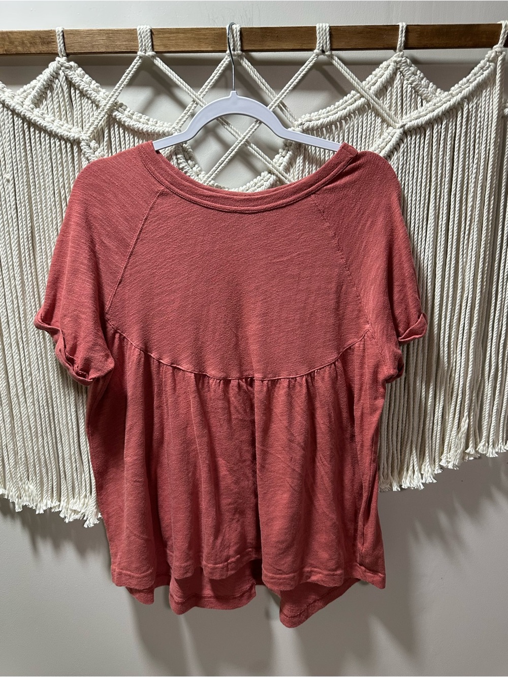 American Eagle Outfitters Dusty Rose Short Sleeve Peplum Top